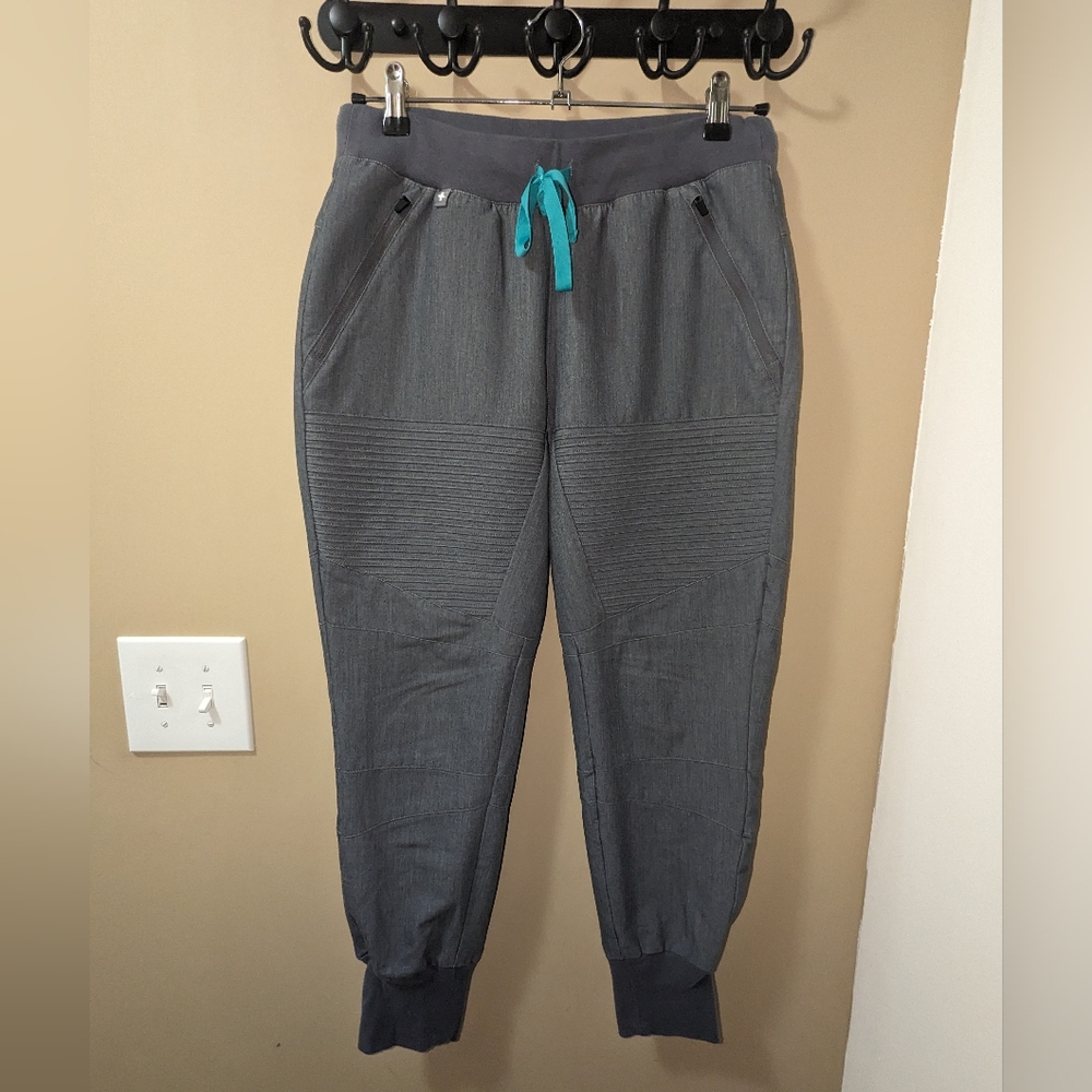 Figs scrub joggers